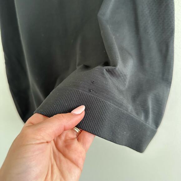 Lululemon Swiftly Breeze Tank in Black - Picture 6 of 8